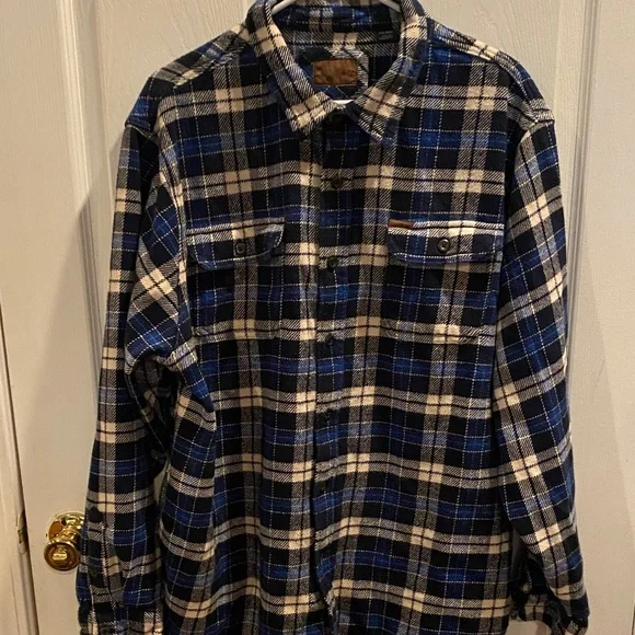 Orvis Navy and Cream Plaid Shirt Jacket
627 - Picture 1 of 7